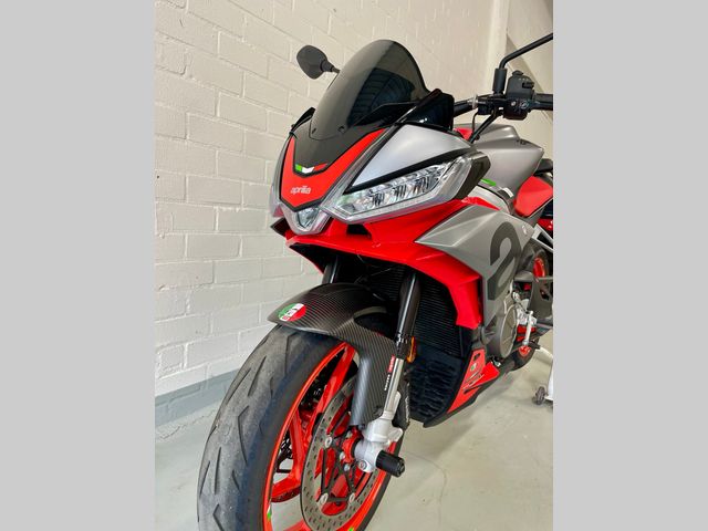 aprilia - tuono-660