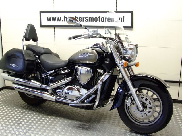 suzuki - intruder-c-800-classic
