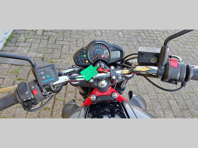 suzuki - sfv-650-gladius-abs