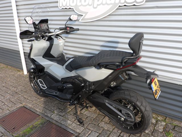 honda - x-adv
