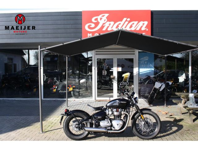 triumph - bonneville-bobber-black
