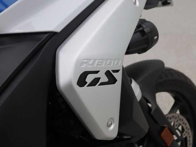 bmw - r-1300-gs