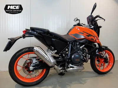 KTM 690 DUKE ABS – foto 4