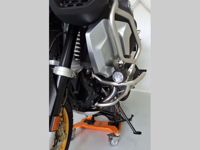 bmw - r-1250-gs-adventure