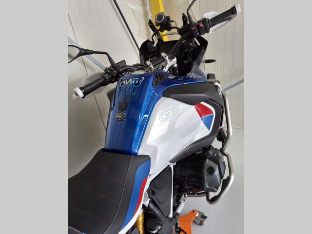 bmw - r-1250-gs-adventure
