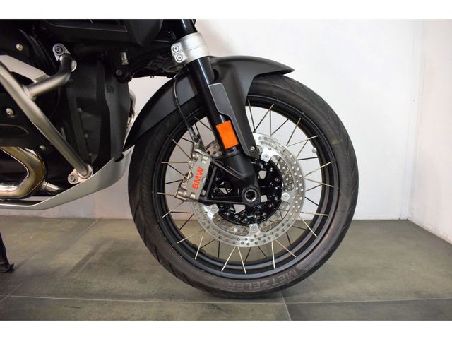 bmw - r-1300-gs-adventure