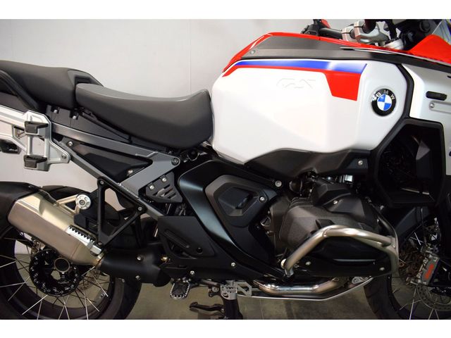 bmw - r-1300-gs-adventure
