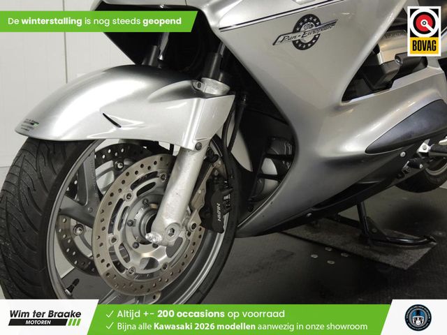 honda - st-1300-pan-european-abs