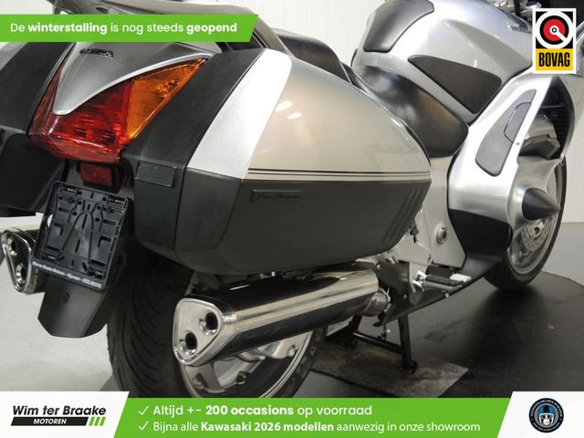 honda - st-1300-pan-european-abs