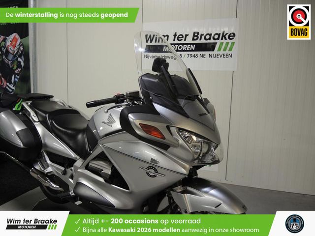 honda - st-1300-pan-european-abs