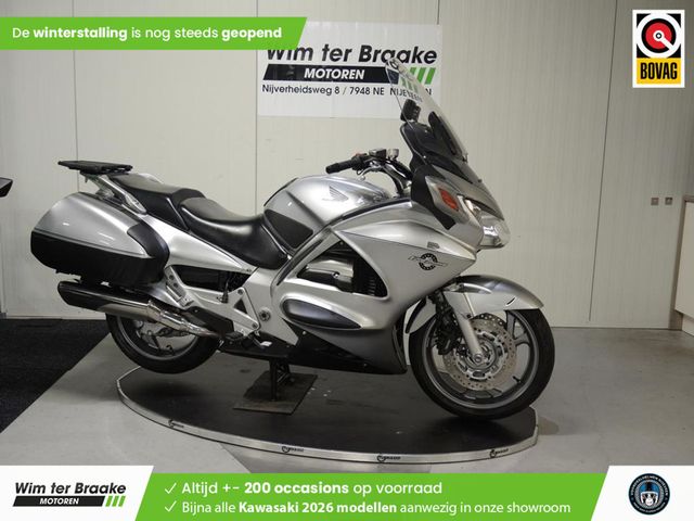 honda - st-1300-pan-european-abs