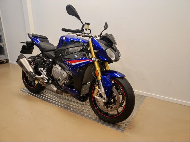 bmw - s-1000-r