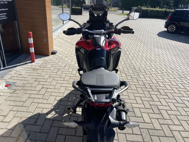ducati - multistrada-v4-pikes-peak