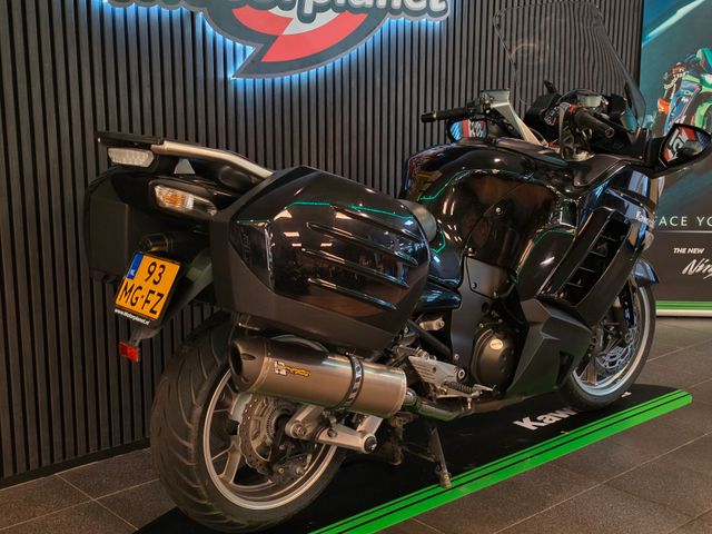 kawasaki - 1400-gtr
