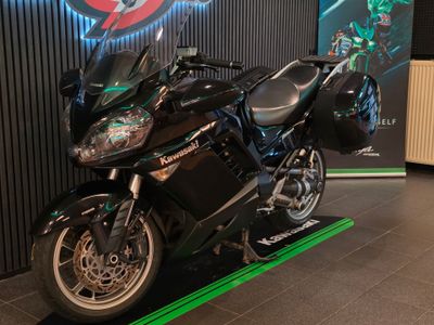 KAWASAKI 1400 GTR – foto 3