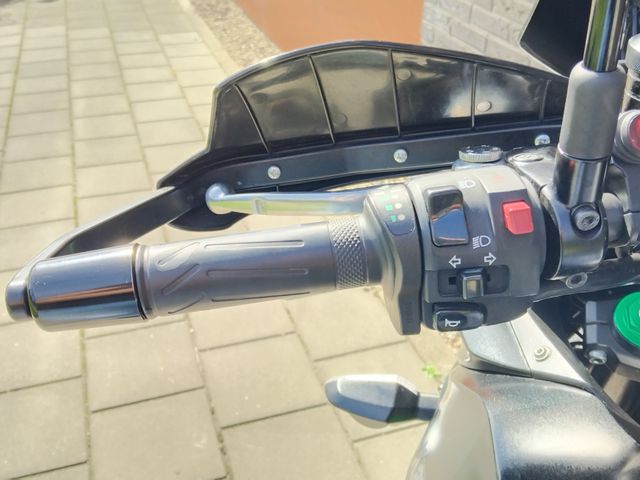 kawasaki - versys-650-se