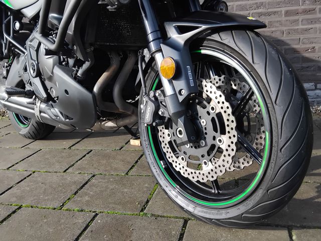 kawasaki - versys-650-se