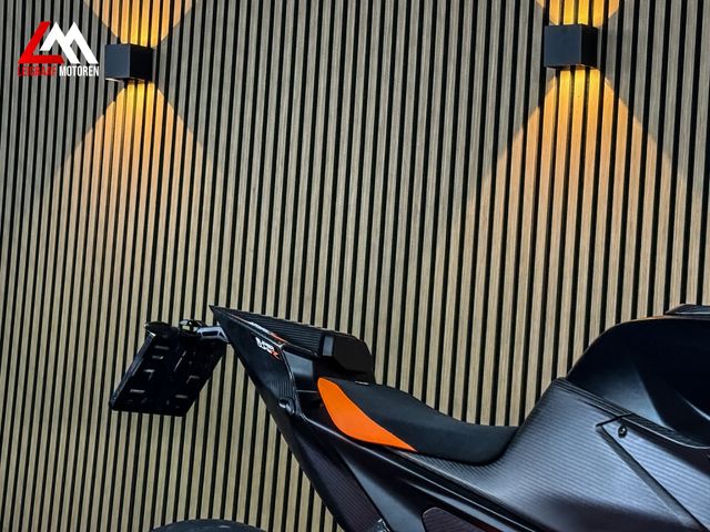 ktm - 1290-super-duke-r