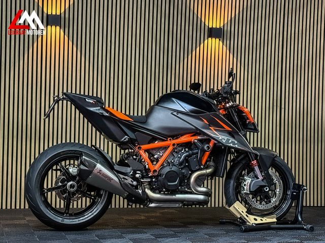 ktm - 1290-super-duke-r