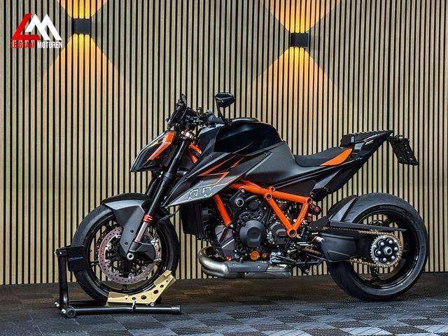 ktm - 1290-super-duke-r