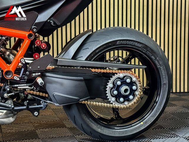 ktm - 1290-super-duke-r