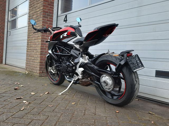 mv-agusta - brutale-800-rr