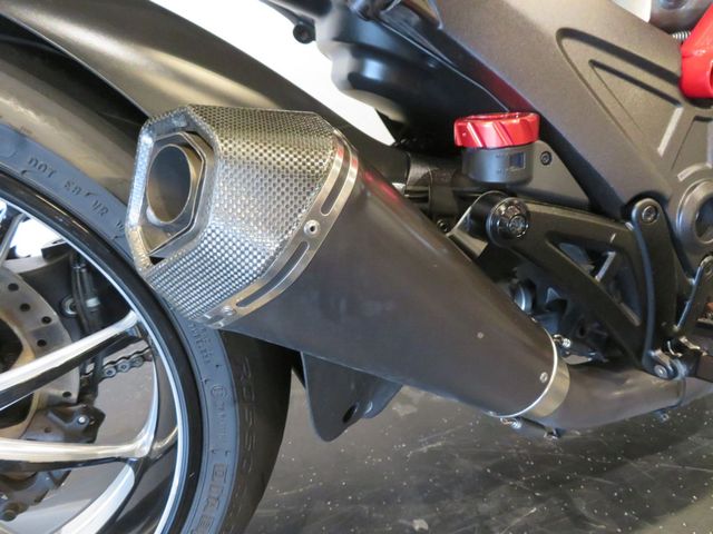 ducati - diavel-carbon