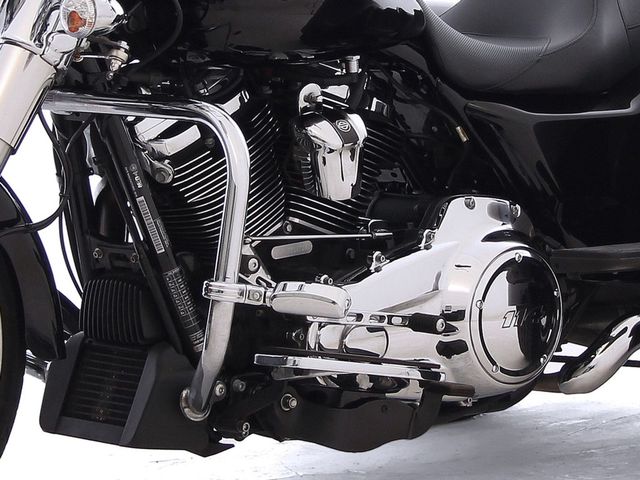 harley-davidson - tri-glide-freewheeler