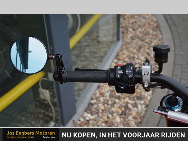 ducati - streetfighter-v4s