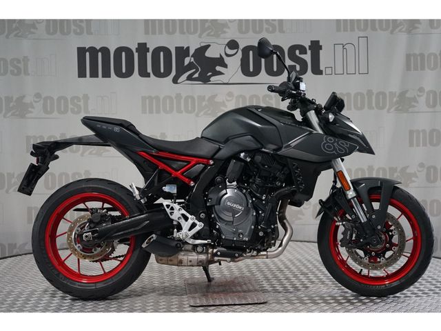suzuki - gsx-8s