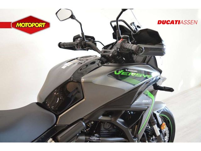 kawasaki - versys-650-abs