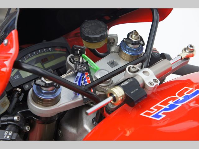 honda - vtr-1000-sp-1