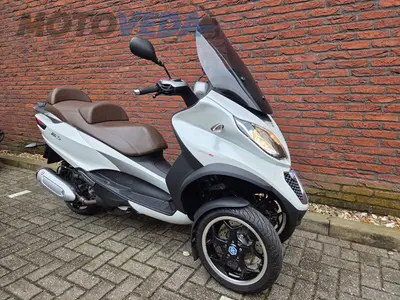 PIAGGIO MP3 300 – foto 4