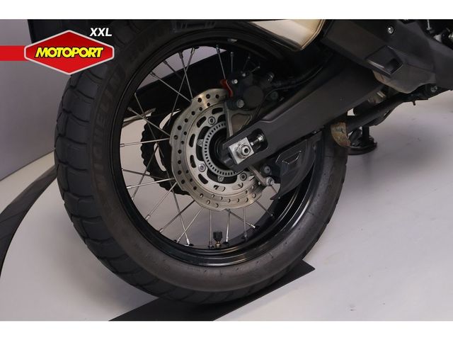 honda - crf-1000-l-africa-twin-dct