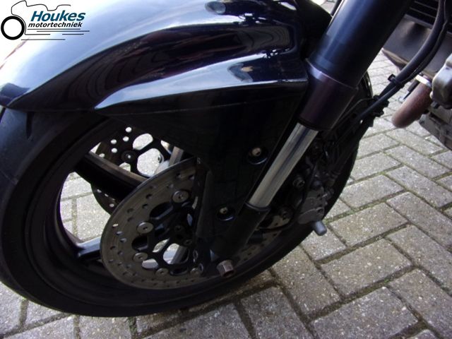 hyosung - gt-650i-naked