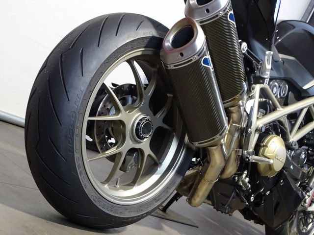 ducati - streetfighter--s-1098