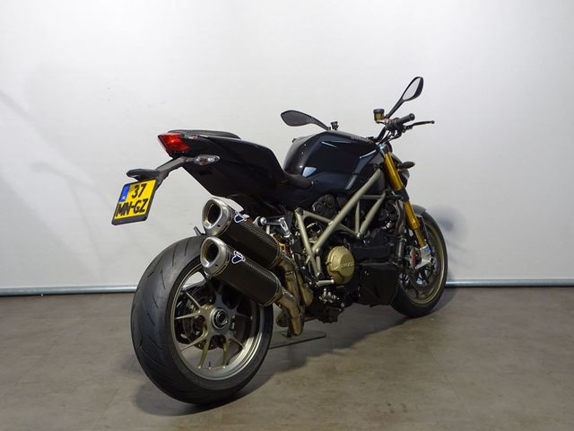 ducati - streetfighter--s-1098