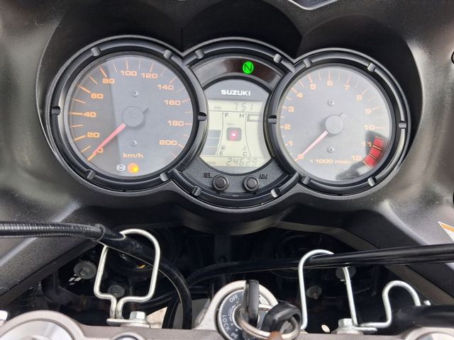 suzuki - v-strom-dl-650-abs
