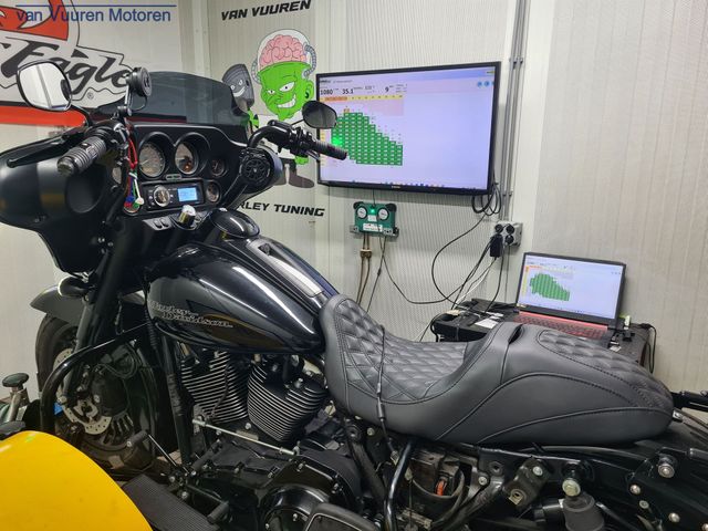harley-davidson - street-glide-special-flhxs