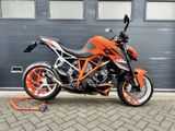KTM 1290 SUPER DUKE R