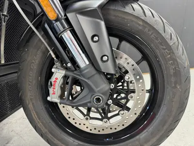 TRIUMPH ROCKET 3 R EVEL KNIEVEL LIMITED EDITION – foto 2