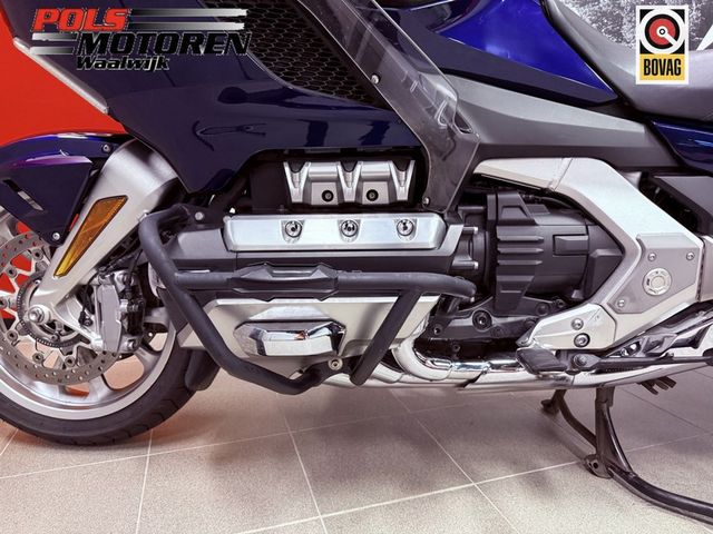honda - gl-1800-goldwing-tour-dct