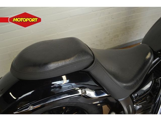 yamaha - xvs-950-a-midnight-star