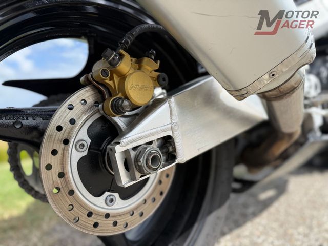 honda - cbr-900-rr-fireblade