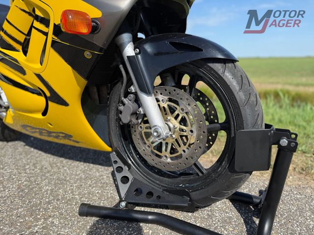honda - cbr-600-f
