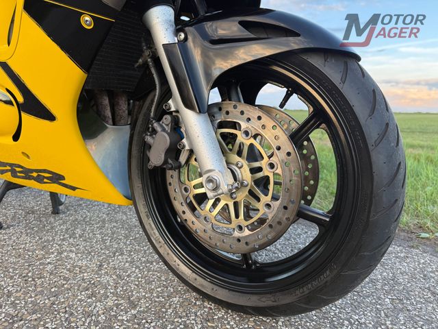 honda - cbr-600-f