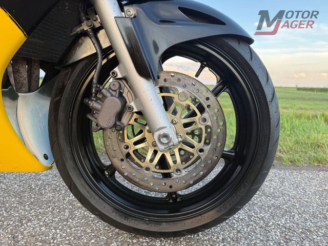 honda - cbr-600-f