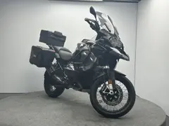 BMW R 1250 GS Adventure Triple Black met Yeckill and Hyde 2022 occasion – foto 8 van 12