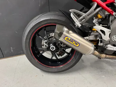 TRIUMPH SPEED TRIPLE R – foto 4