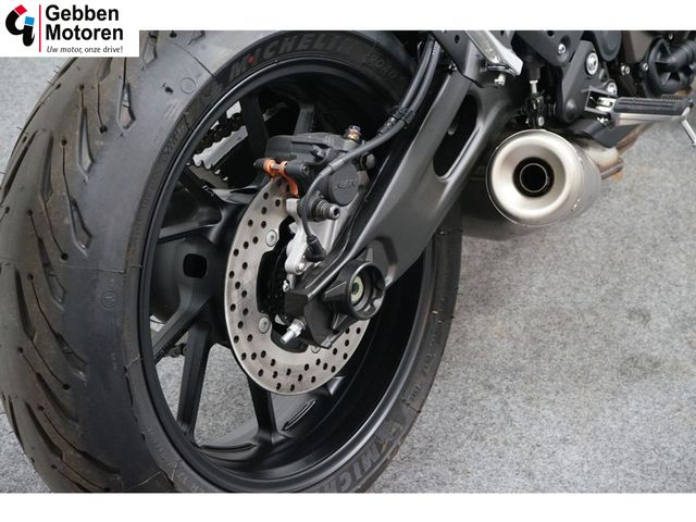 yamaha - xsr-700-abs